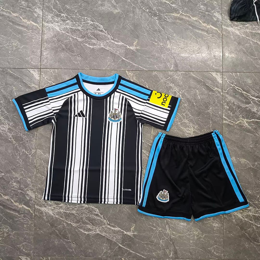 Newcastle United Home Kids Kit 26/27