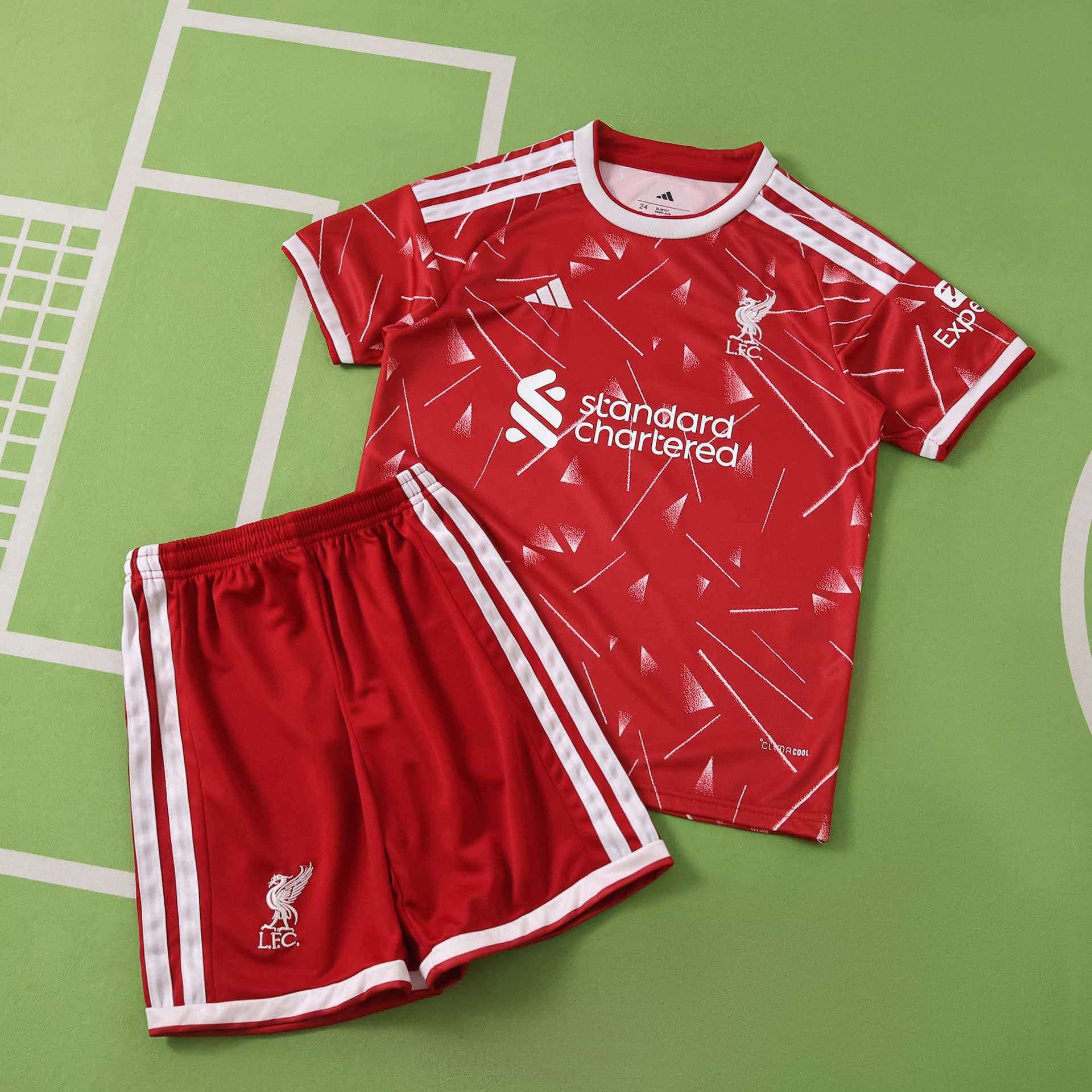 Liverpool Home Kids Kit 26/27